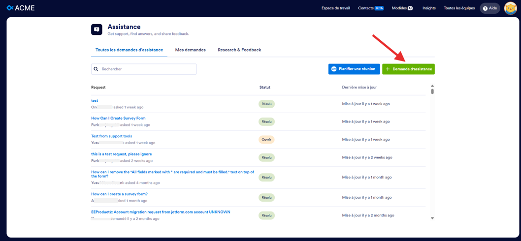 Capture d'écran de la page Assistance dans l'interface Jotform Entreprise avec une flèche pointant vers le bouton + Demande d'assistance