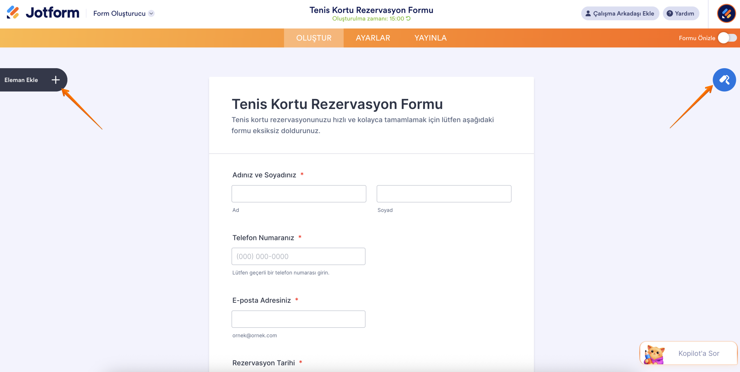 Jotform Form Oluşturucu'nun ekran görüntüsü; oklar “Öğe Ekle” ve “Form Tasarımcısı” butonlarını gösteriyor