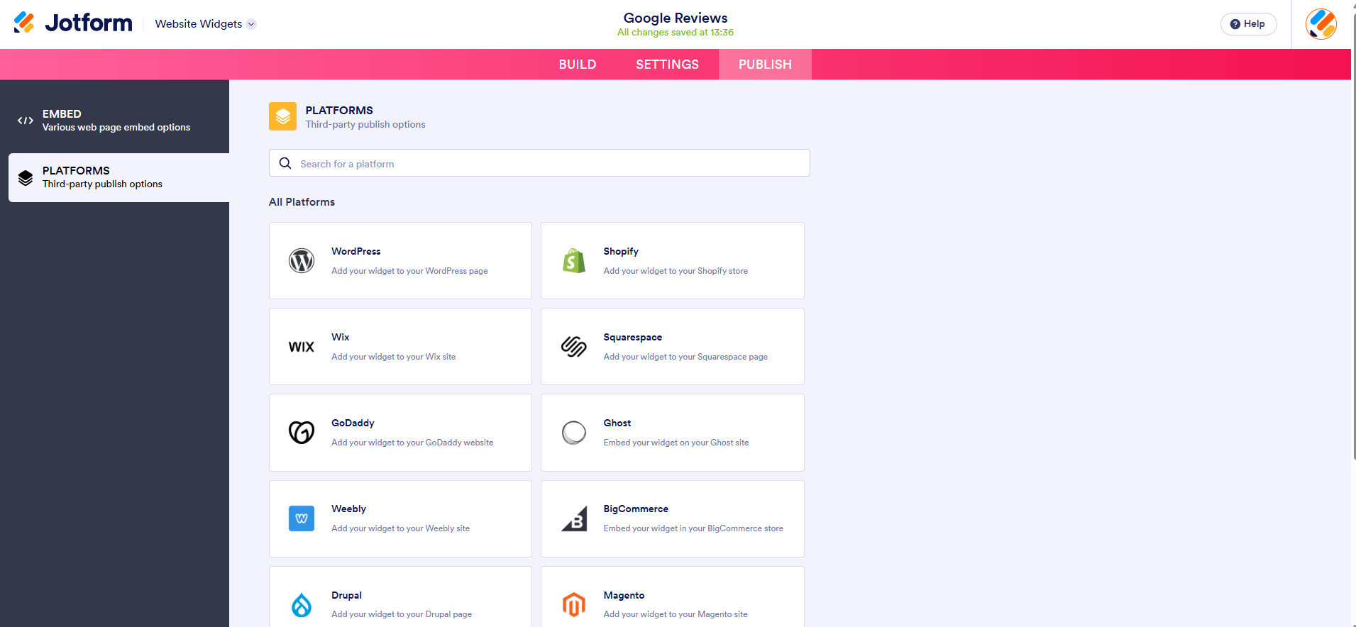 Capture d'écran de la page Plateformes dans le Générateur de widget de site web Jotform avec les vignettes des plateformes disponibles