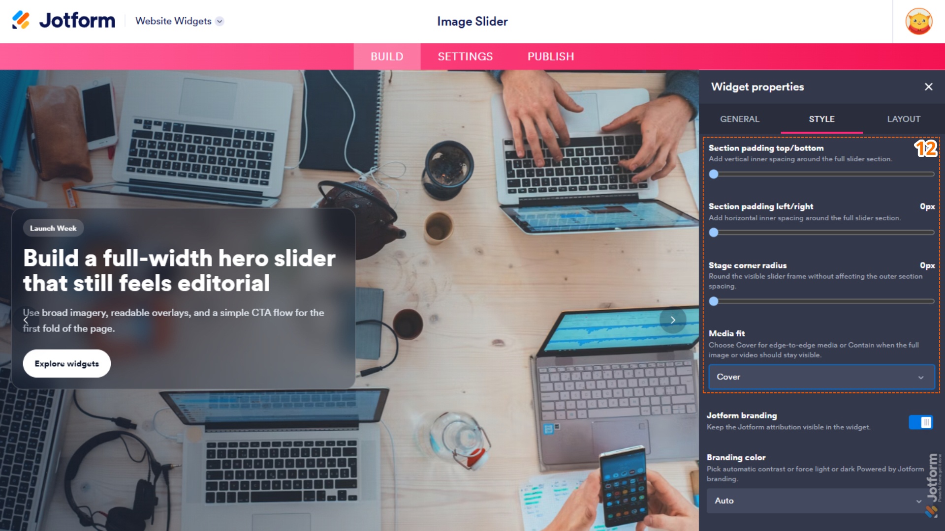 Style tab of the Image Slider Widget properties menu