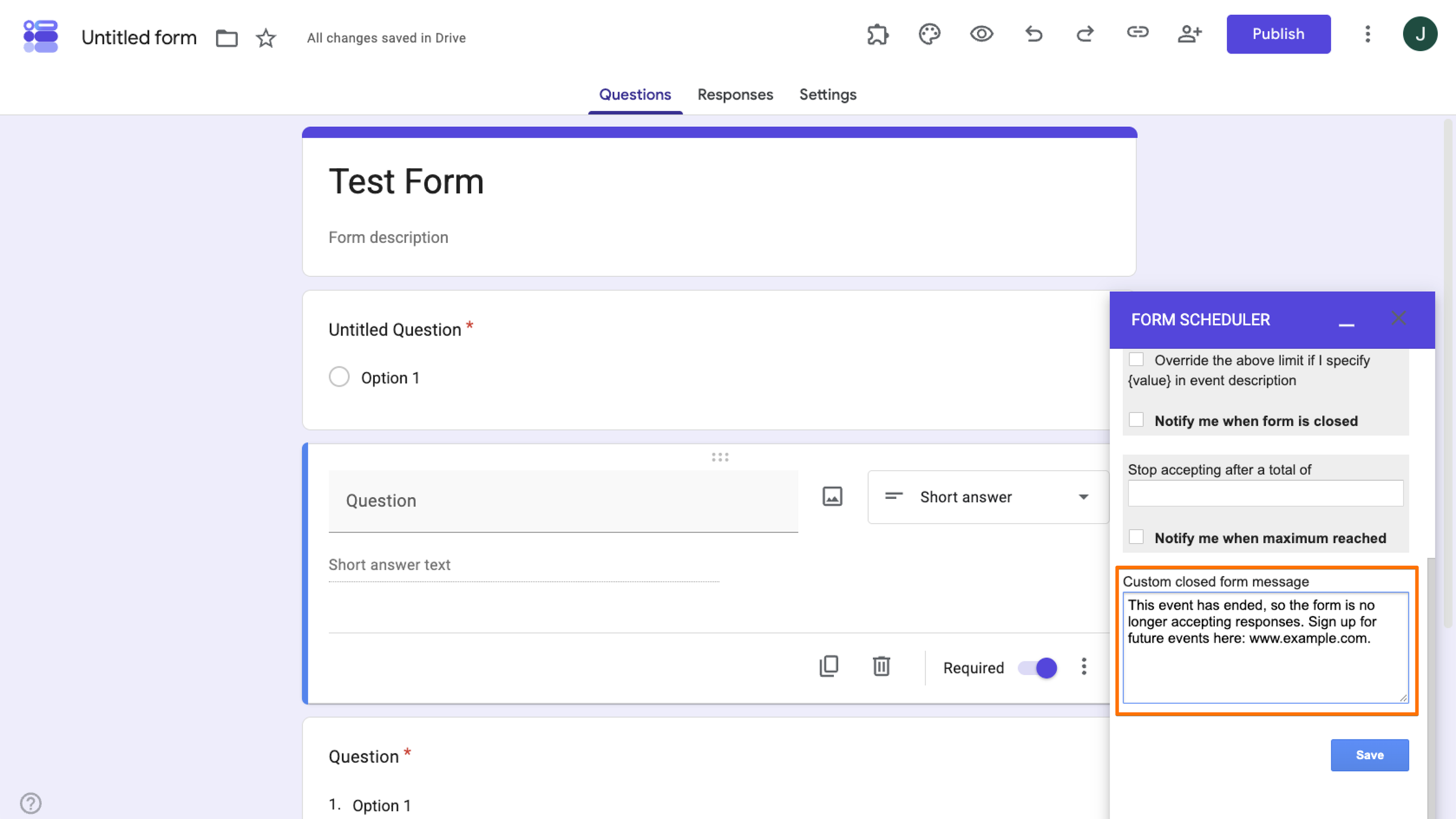Google Forms 스크린샷으로, 마감 메시지 및 예약 알림을 추가하는 방법을 보여줍니다
