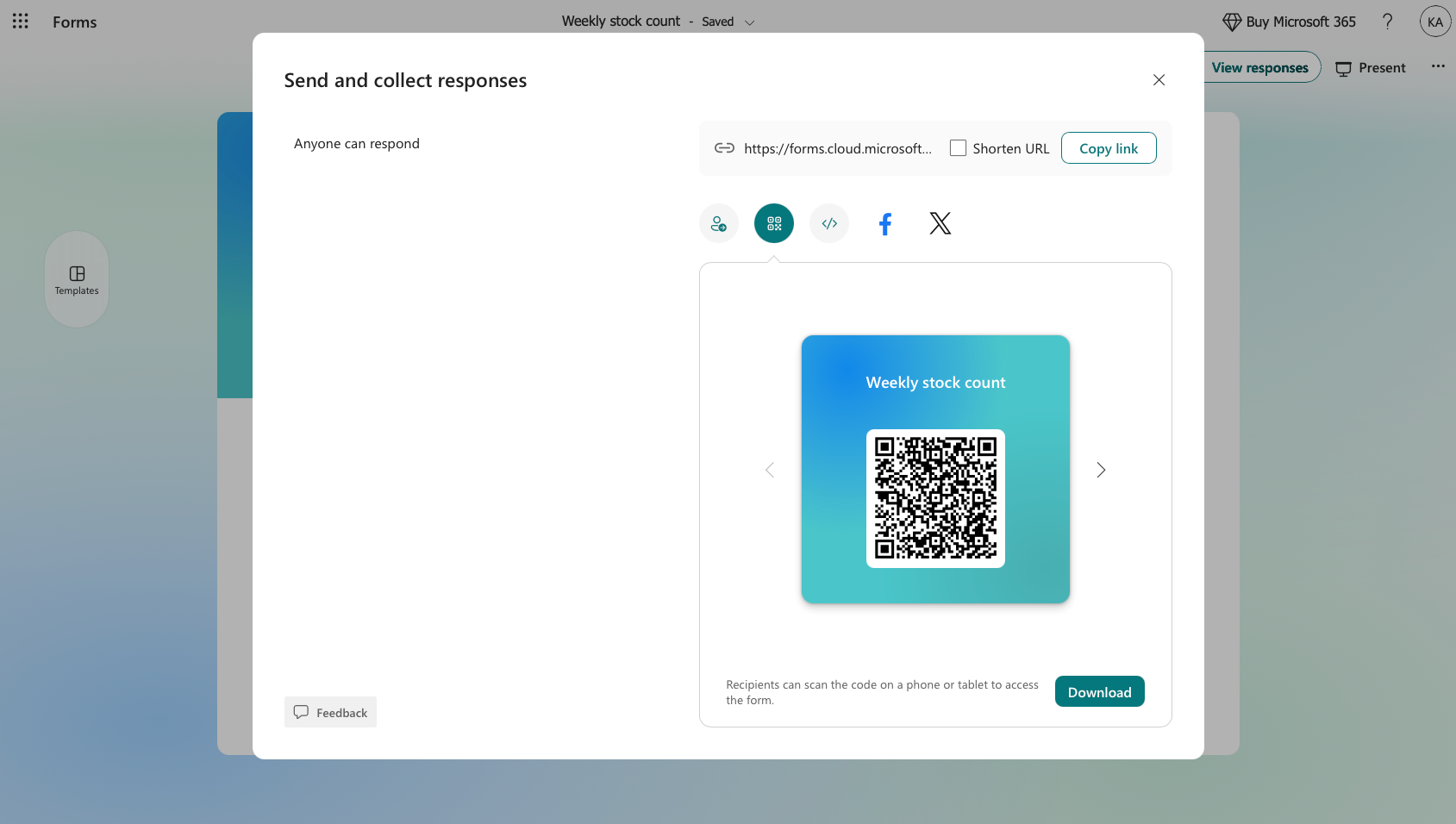 Cuadro de diálogo para compartir de Microsoft Forms que muestra un código QR y un enlace para recopilar respuestas de inventario