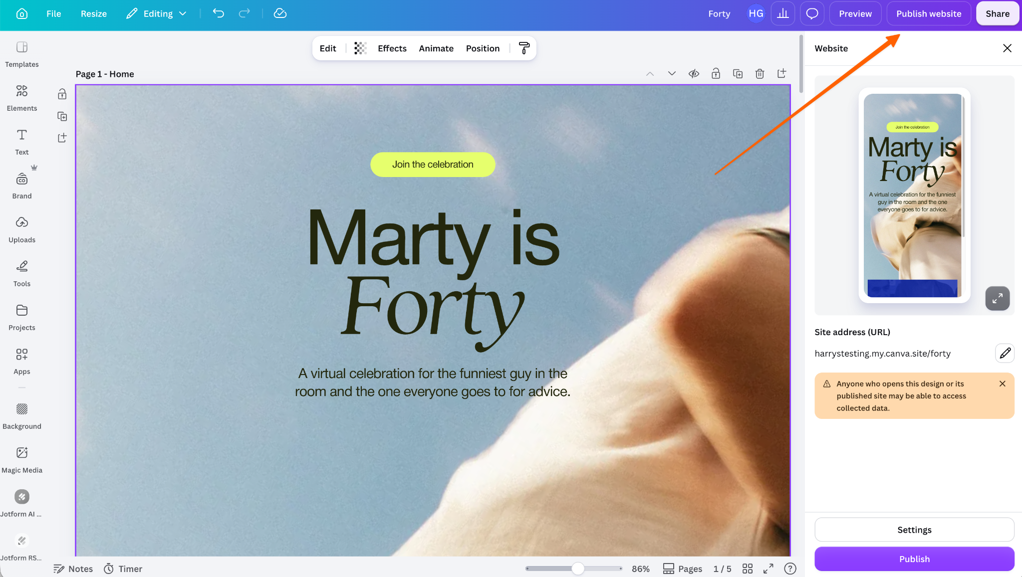 Pannello di pubblicazione del sito web di Canva che mostra l'anteprima mobile, l'indirizzo del sito web e il pulsante Pubblica