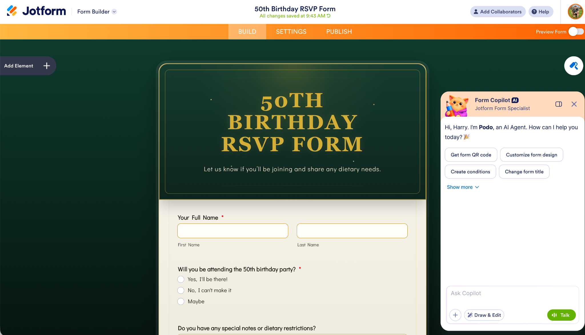 Costruttore moduli Jotform che mostra un modulo RSVP per compleanni con l'assistente Form Copilot