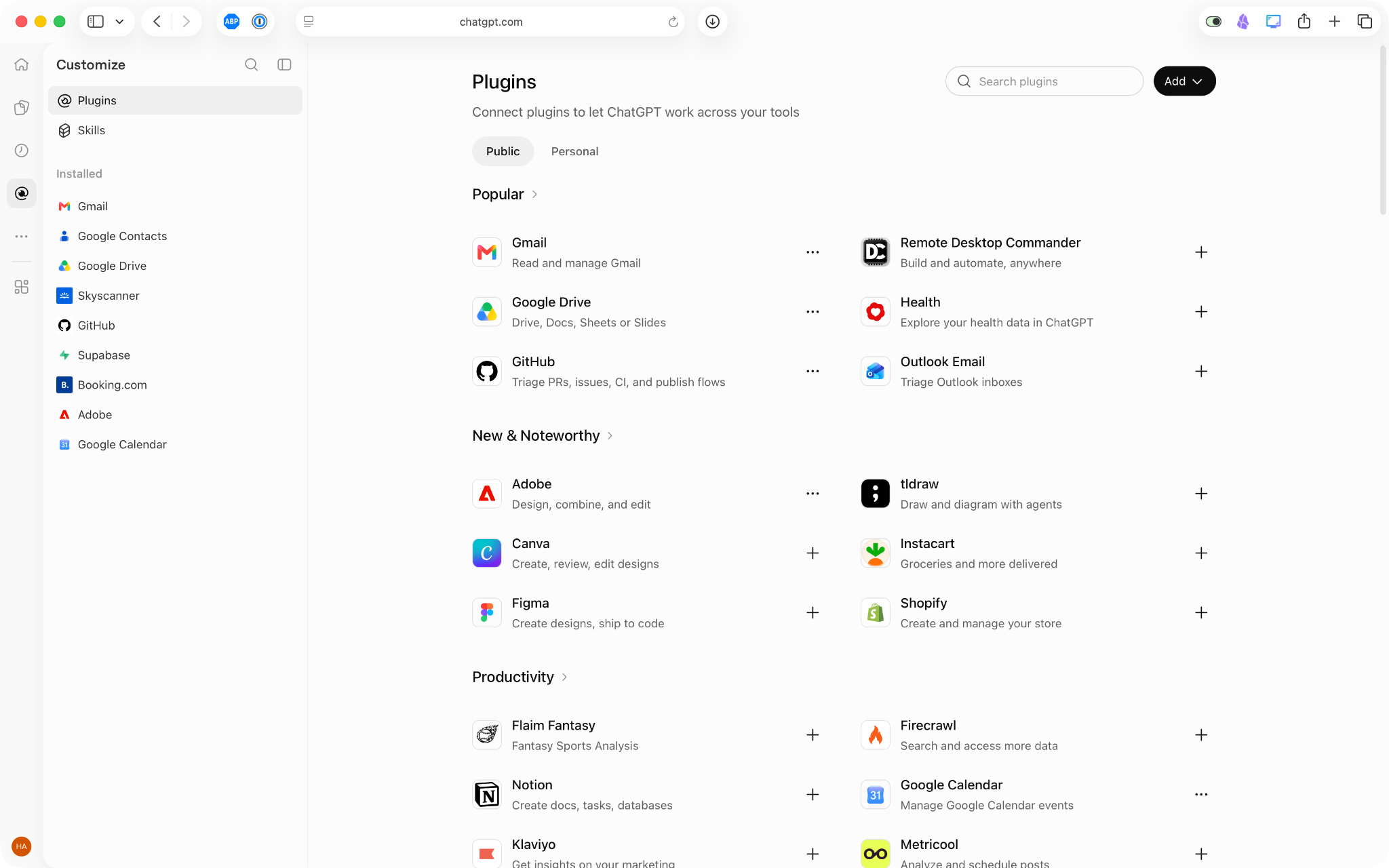 Directorio de Plugins de ChatGPT que muestra las integraciones disponibles y los plugins instalados en la barra lateral